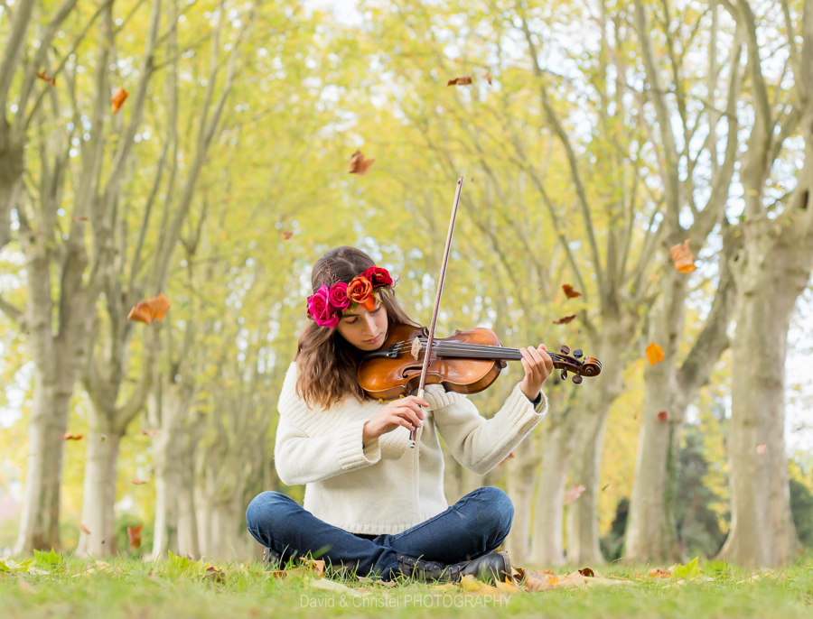 david et christel photographie photo en extérieur jeune fille et son violon